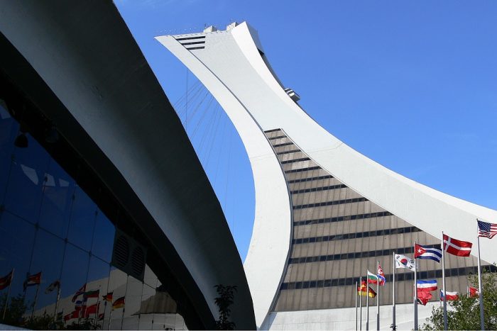 san-van-dong-montreal